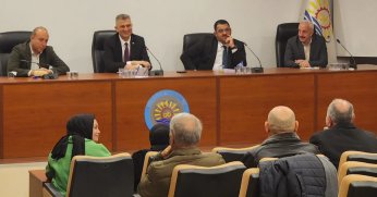 Sezer, muhtarların taleplerini dinledi