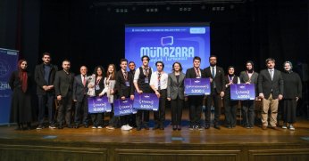 Genç münazırlar, ‘Bi’ Diyeceğim Var’ dedi