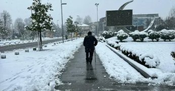 Kocaeli’de kar nedeniyle eğitime 1 gün ara