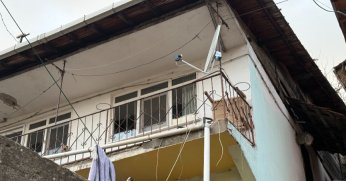 Zemini çöken ev tedbiren tahliye edildi