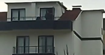 FETÖ üyesi saklandığı çatıda yakalandı