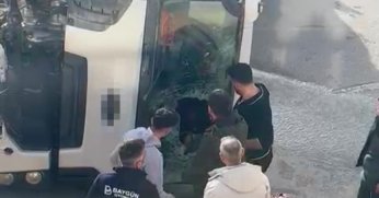 Devrilen mikserden balyozla kurtuldu