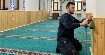 Yunus Emre Camii Ramazan’a hazır