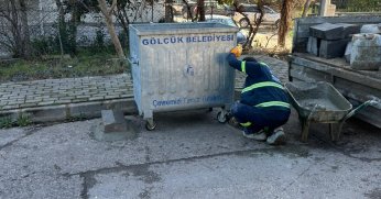 Konteynerlere bakım çalışması sürüyor