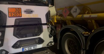 Kayan tanker zincirleme kazaya yol açtı