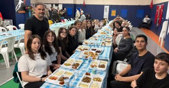 Eskirim ailesi iftarda buluştu