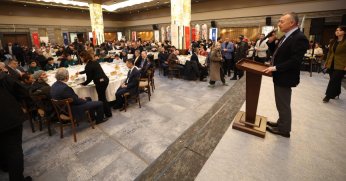 Romanlarla iftar buluşması