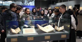 “Mukaddes Emanetleri” 23 bin kişi ziyaret etti