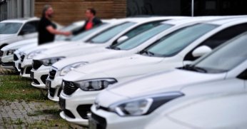 Otomobil ve hafif ticari araç pazarı ilk çeyrekte azaldı