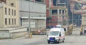 Fabrikada yüksekten düşen 3 işçi öldü