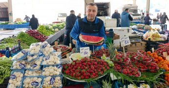Karpuz ve erik pazara giriş yaptı