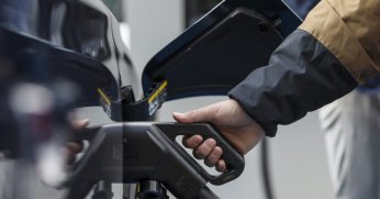 Küresel enerji krizi elektrikli araçları öne çıkarıyor