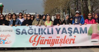 Kadınlardan Dünya Sağlık Günü yürüyüşü