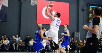 Kocaeli derbisi nefes kesti