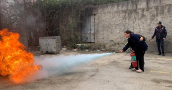 Gölcük’te iki hastanede yangın güvenliği eğitimi