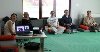 Anne adaylarına bilinçli gebelik eğitimi