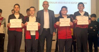 Ortaokul öğrencileri yarışmada ter döktü