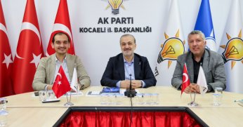 ‘AK Parti Türkiye’nin geleceğinin teminatıdır’