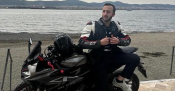 Motosiklet bariyere çarptı: 1 ölü