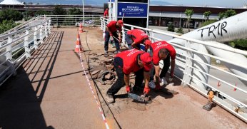 Üst geçitlerde bakım ve yenileme çalışması