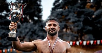 Sinan Yıldız, annesine verdiği sözü tuttu