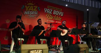 Neşeli etkinlikler yoğun ilgi görüyor