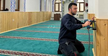İbadethanelere 32 milyon liralık destek
