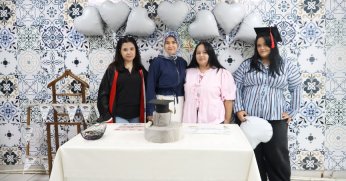 Beyaz Kalpler’de mezuniyet heyecanı