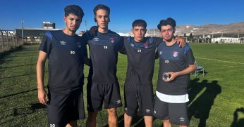 Başiskele’den 4 futbolcu Niğde yolcusu