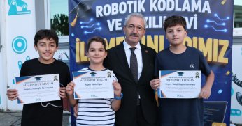 Robotik Kodlama Evi  ilk mezunlarını verdi