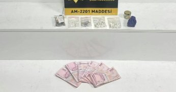 Mutfaktaki fırının altından uyuşturucu çıktı