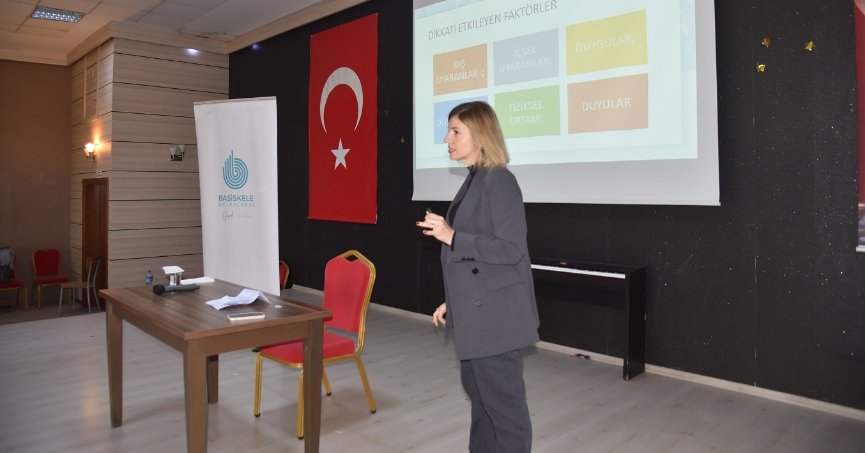 Ücretsiz Aile Akademisi eğitimleri devam ediyor