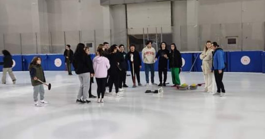 Curling turnuvasına hazırlık