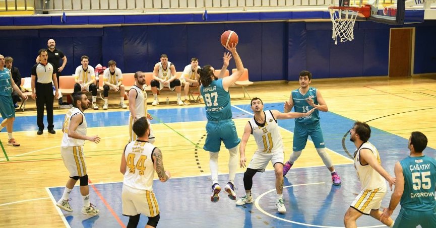 Ankara’da Çayırova rüzgarı 87-69