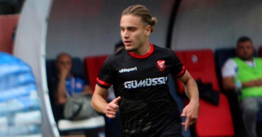 Berat Kartal formunu koruyor