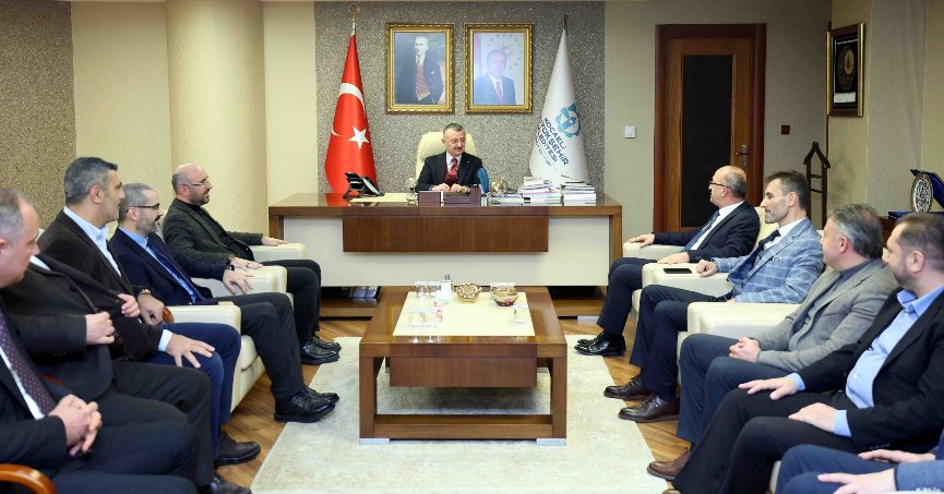 ‘İstikametimiz bellidir,  bu da güçlü Türkiye’dir’