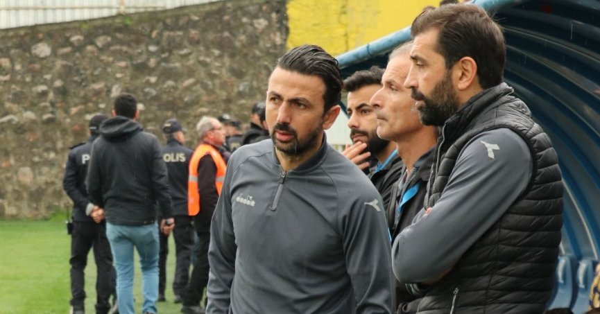 Kocaelispor’un unutulmazları Derince’nin başında