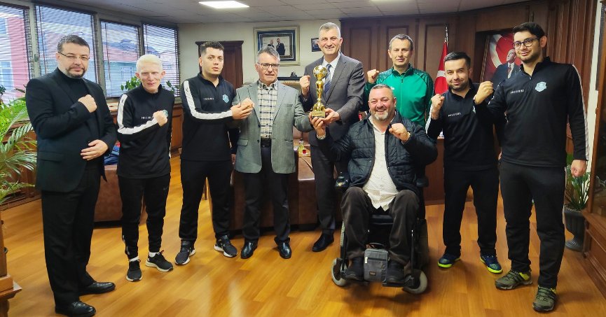 Şampiyonluk kupası Gölcük’te 