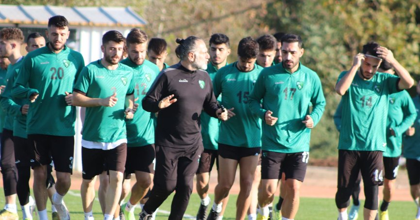 Kamp programı şekilleniyor