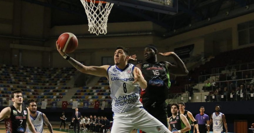 Kağıtspor, Bornova’da şans arıyor