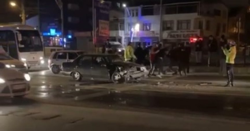 Önce kaza yaptılar, sonra kavga ettiler