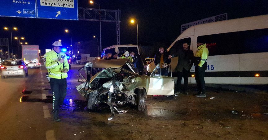 Zincirleme trafik kazası: 2 yaralı