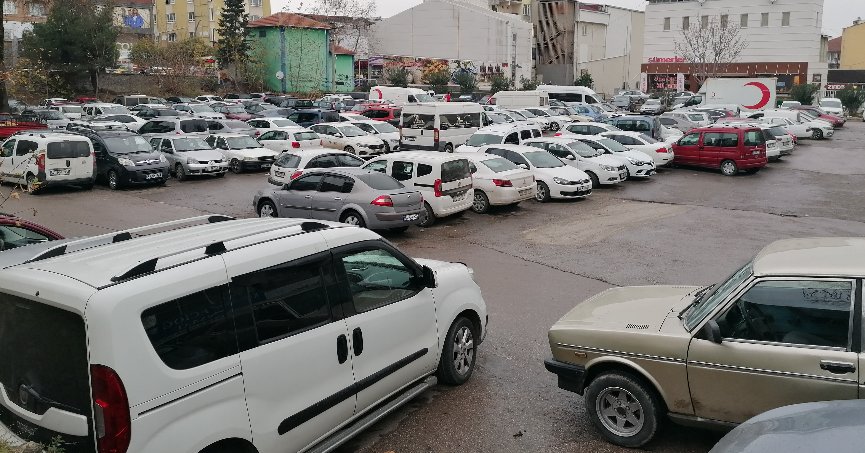 Yıkımların başlamasıyla otopark boşaltılabilir