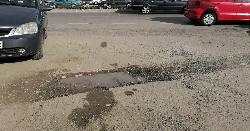 26.Sokak’ta asfalt yama gerekiyor