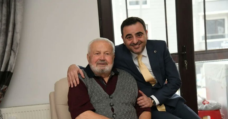 Özlü, ulu çınarların gönlüne dokunuyor