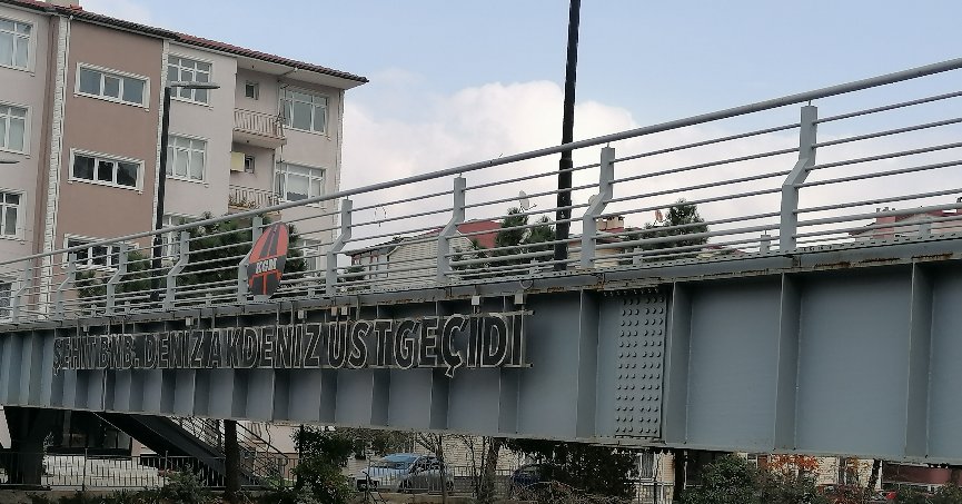 Üstgeçide bakım gerekli