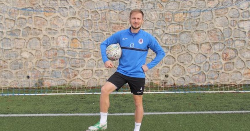 Kerem Az “  Bu, ilk başta hocamızın başarısıdır”