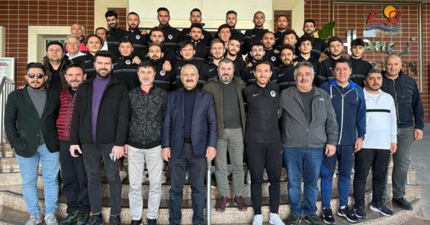 Zinnur Büyükgöz, kampı ziyaret etti