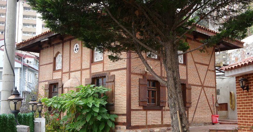 1778 yılından beri  tarihe tanıklık ediyor