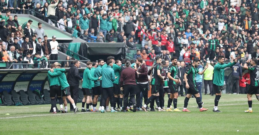 Kocaelispor tahtına döndü